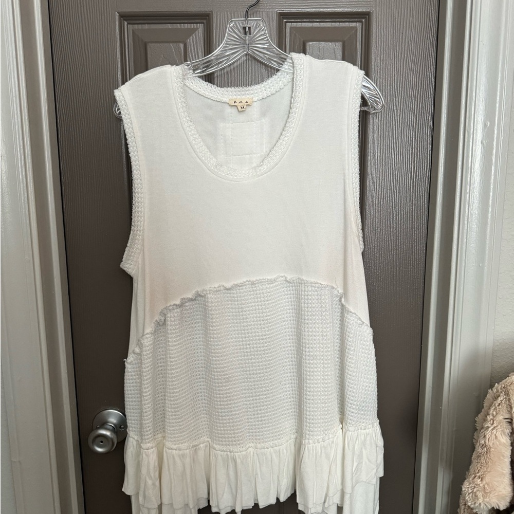 POL off-white loose fitting tank